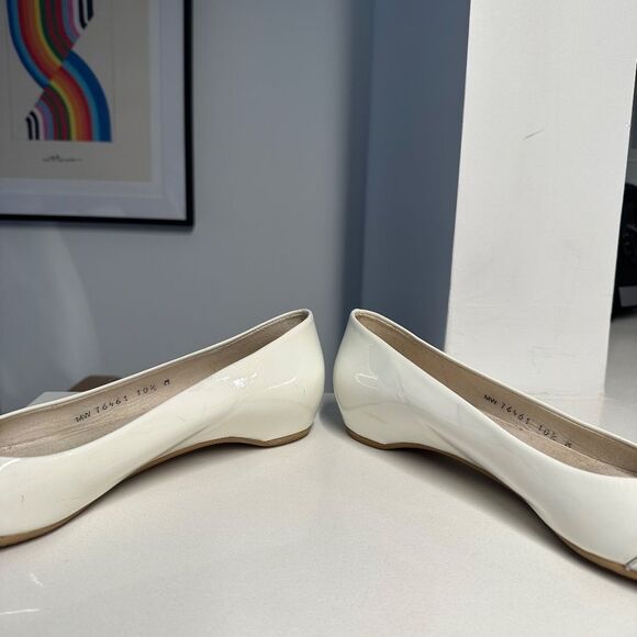 Stuart Weitzman Whiskerlo Pointed Toe Flats in White Patent Leather with Silver - Picture 11 of 11